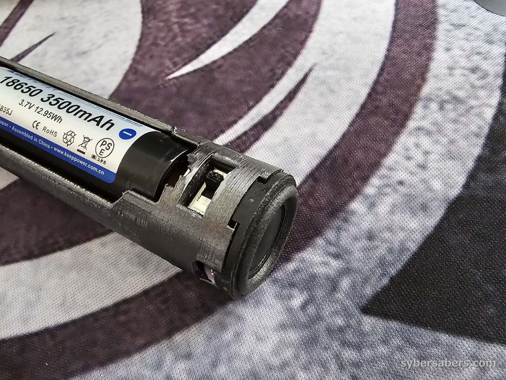 カスタムライトセーバー修理依頼品 スピーカー | SYBERSABERS