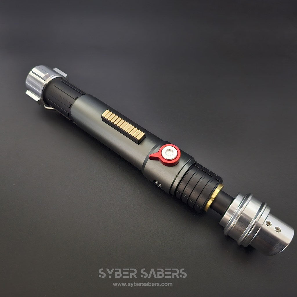 カスタムライトセーバー【Leia SE Variant】SN-PRO新品未使用 カスタムライトセーバー エズラモデル LGT EZRA V2 ｜SYBERSABERS
