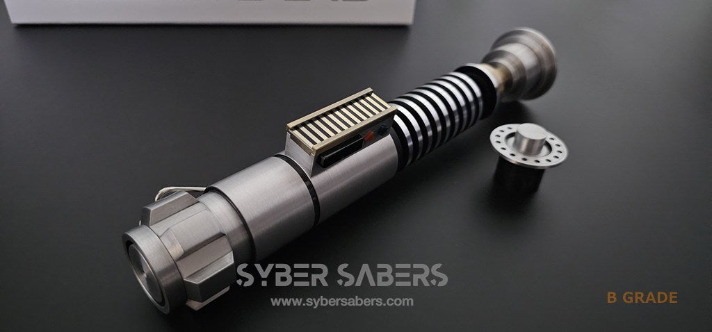 ELF SABERS ルーク　ライトセーバー ELF SABERS MANDALORIAN HERO カスタムライトセーバー | SYBERSABERS