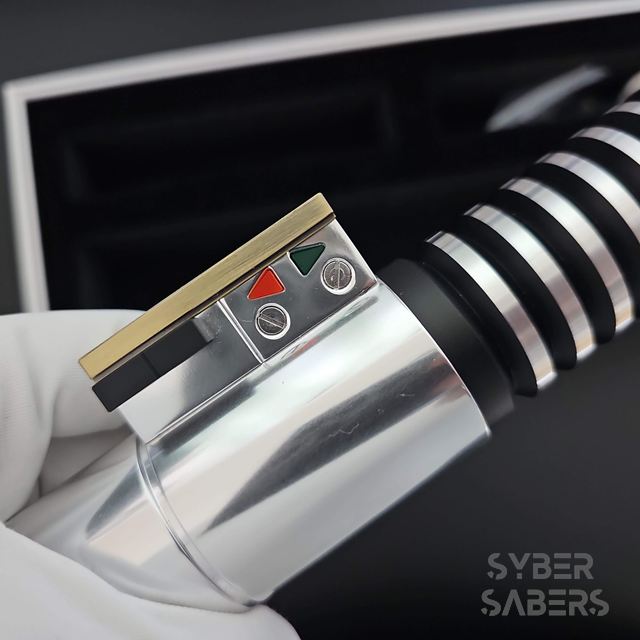 カスタムライトセーバー修理依頼品 断線修理 | SYBERSABERS