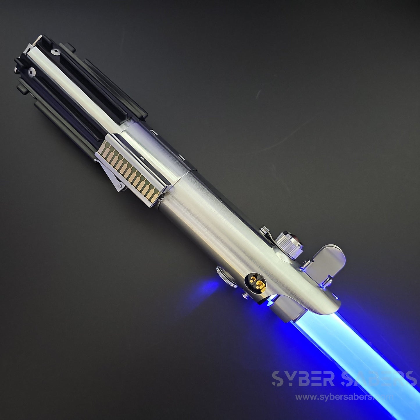 COLOR BLADE