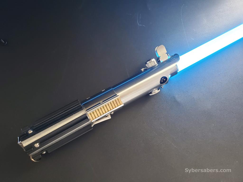 Custom lightsaber repair request item GRAFLEX2.5 SYBERSABERS